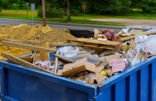 Best Construction Debris Removal  in Fox Crossing, WI